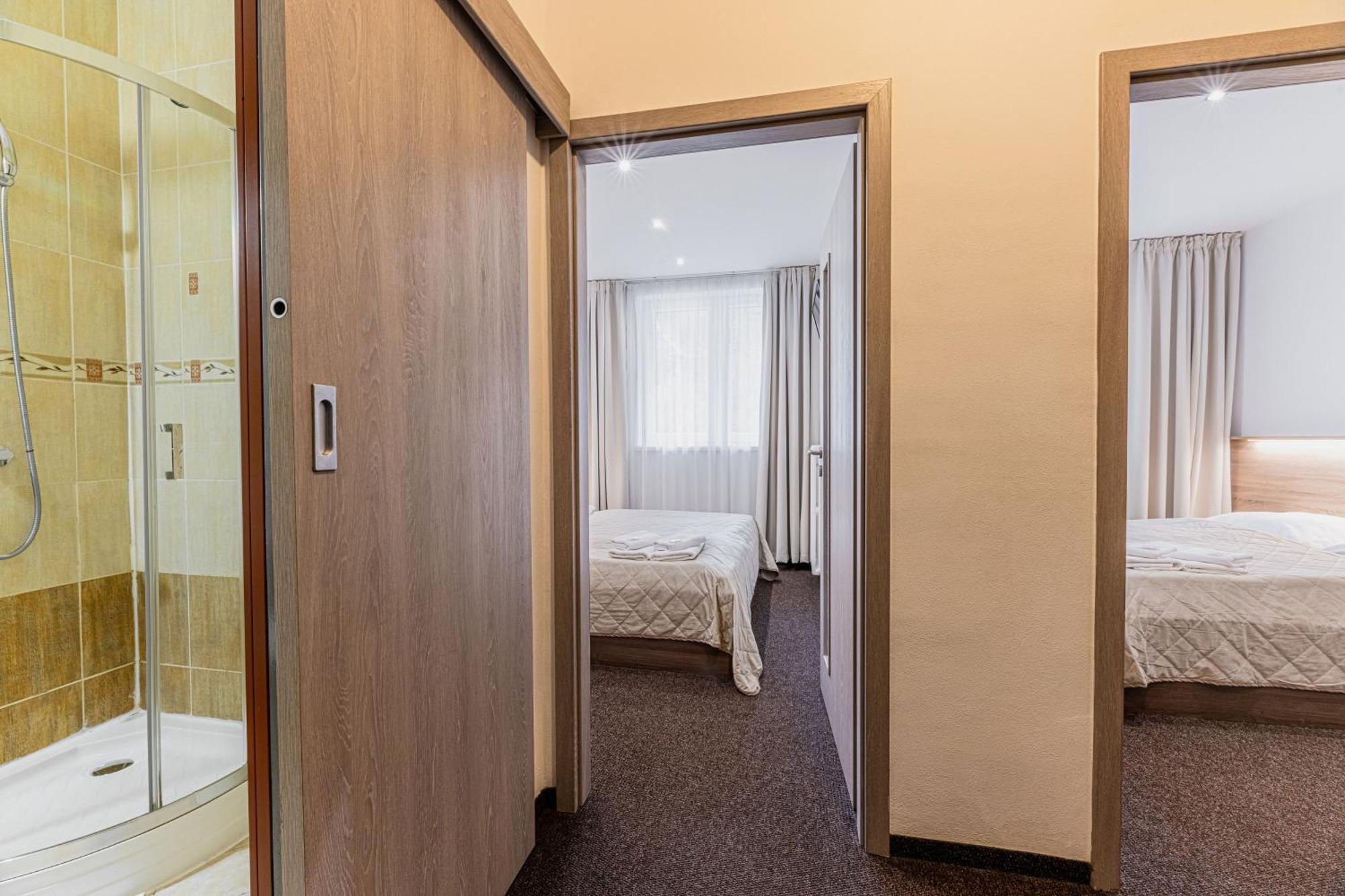 Hotel Hrabovo Ruzomberok Extérieur photo